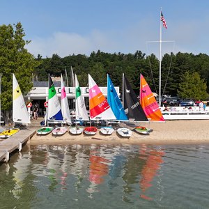 Yacht Club Shore 1